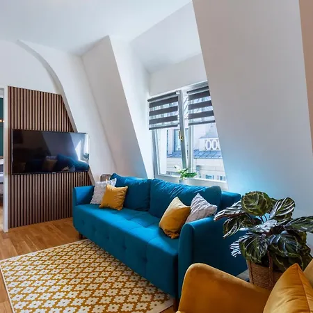 Feelgood Cozy Citycenter Mit Tg-stellplatz Apartment