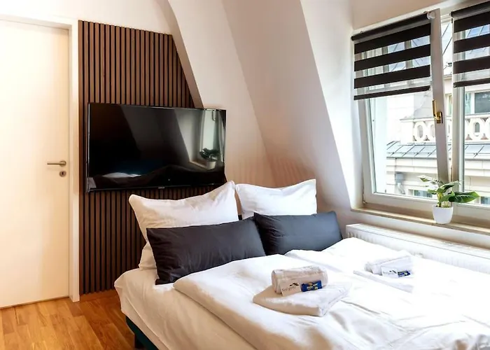 Feelgood Cozy Citycenter Mit Tg-stellplatz * لبسيا